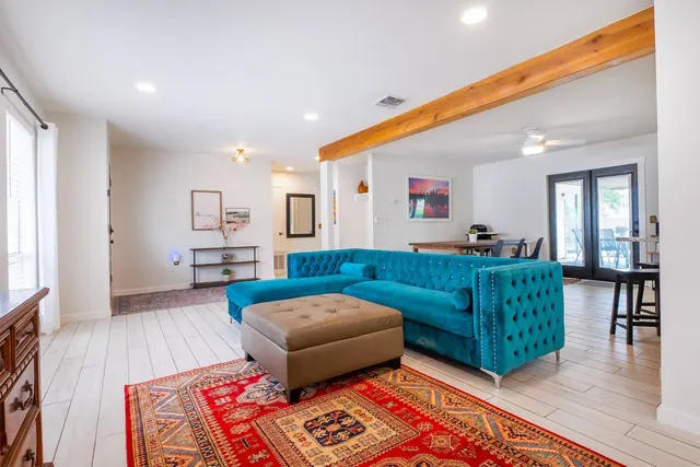 Grass Hollow in Live Oak, photo 10