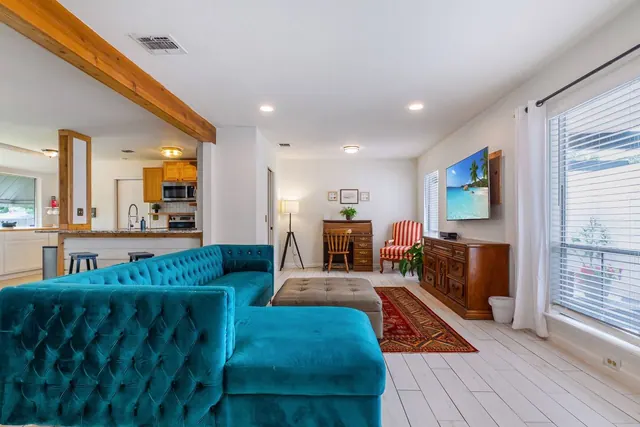 Grass Hollow in Live Oak, photo 13