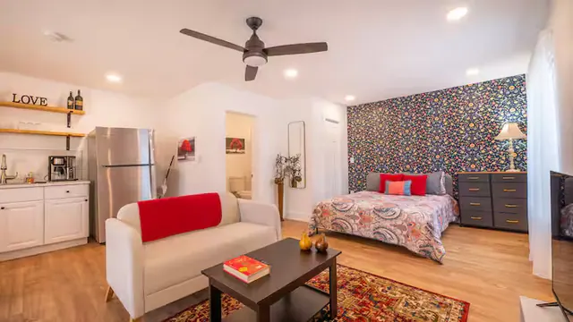 Collins Garden Studio 1B in San Antonio, photo 25