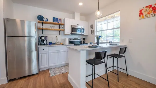Collins Garden Studio 2A in San Antonio, photo 26